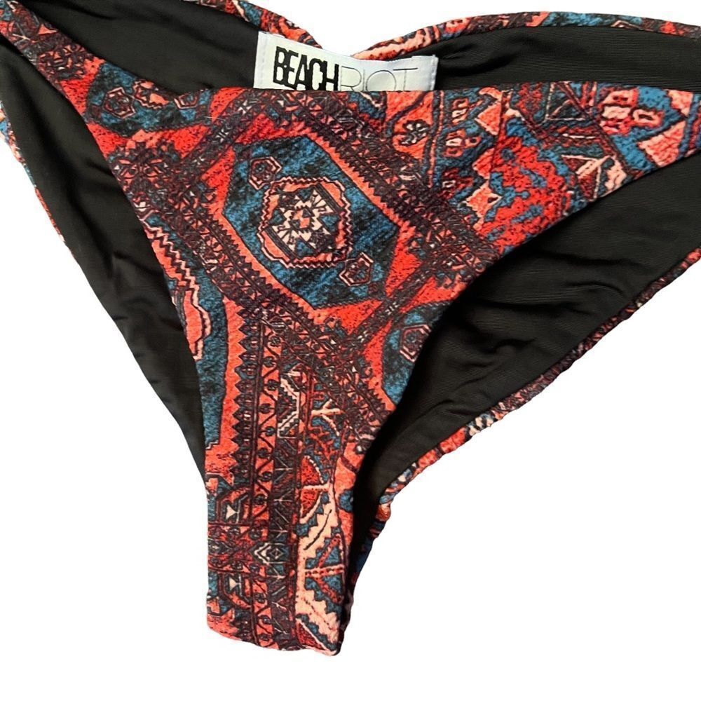 Beach Riot Bikini Bottom - Picture 2 of 6